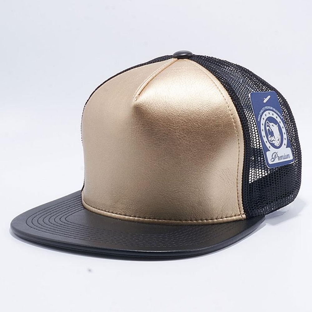 Trucker hat